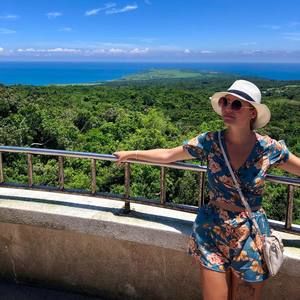 Meet your Posher, Jennifer